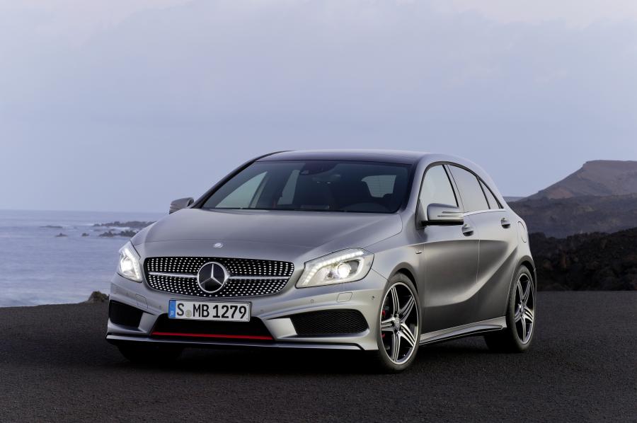 Mercedes-Benz A250 2012 года  (фото 21 из 37)